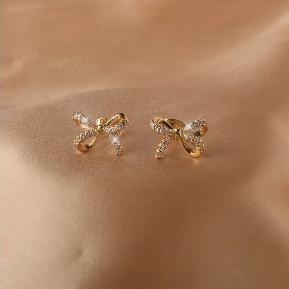 Gold Plated Cubic Zirconia Unique Bow Knot Stud Studs Earrings